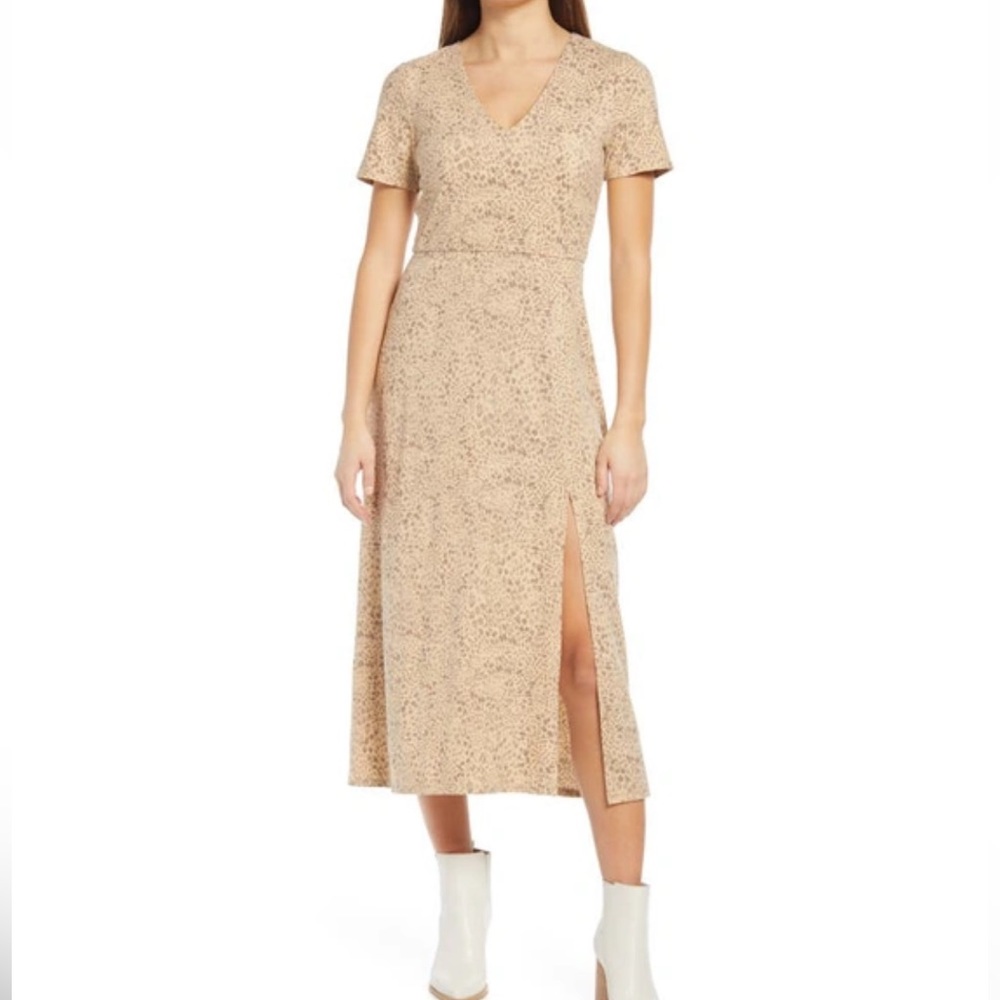 WAYF Short Sleeve Midi Leopard Print Slit Dress - Size XS